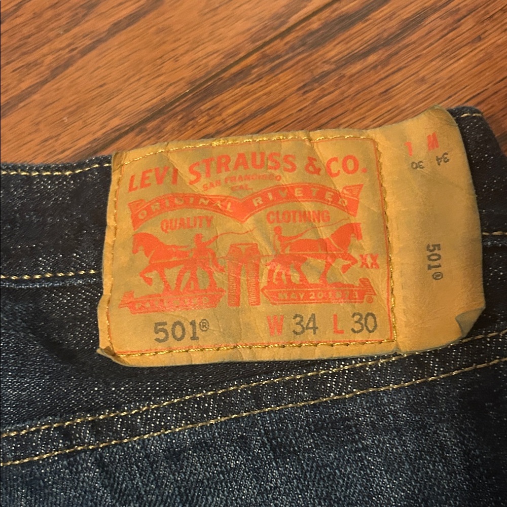 Levi's Men's Deep Indigo Straight Jeans. Button up 501’s. 34/30 - Picture 6 of 6